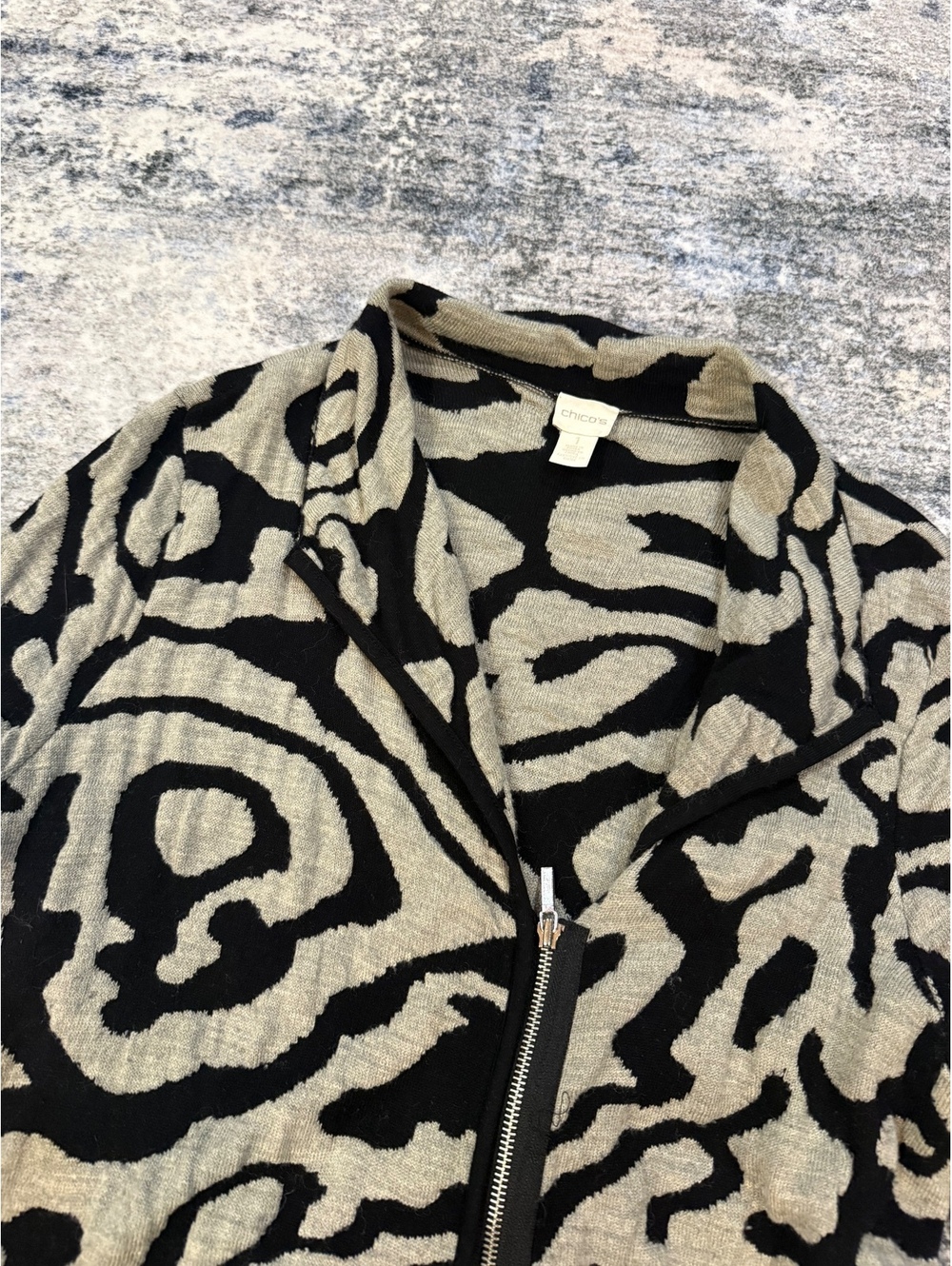 Chicos Womens Jacket Size 1 M Black Gray Abstract Swirl Wool Blend Zip Up